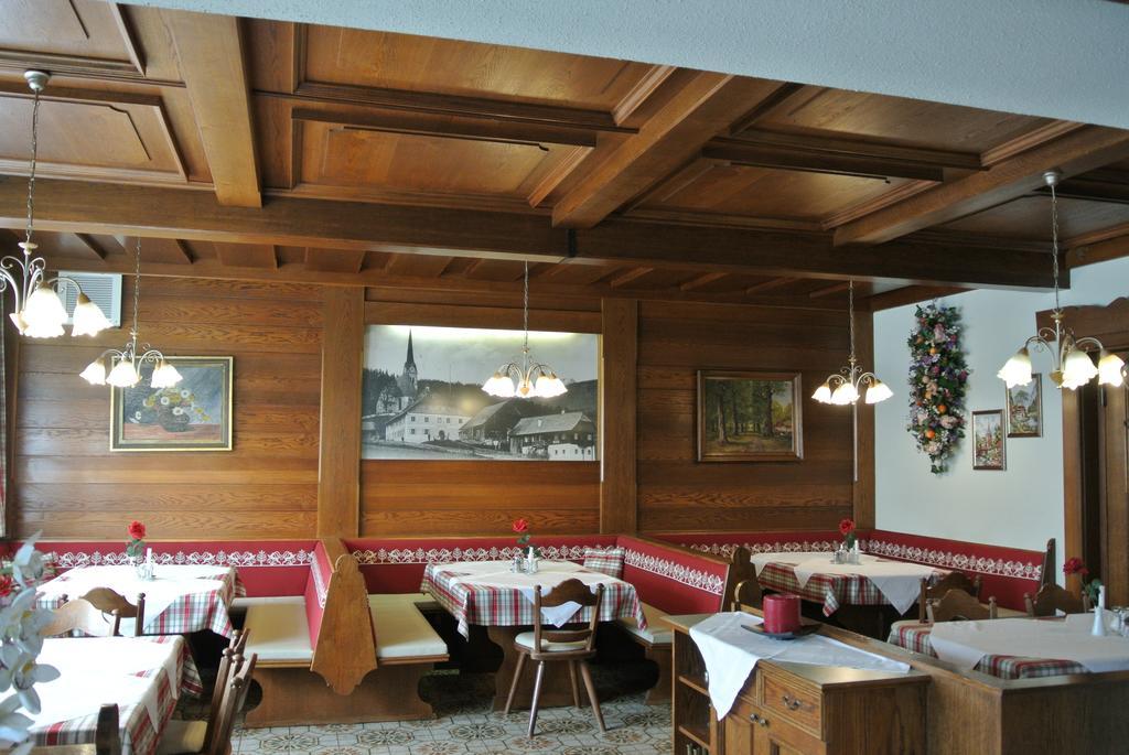 Kirchenwirt Gosau Hotell Exteriör bild